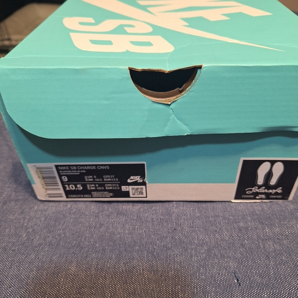 Nike SB Charge Black Canvas Skate Shoe - Picture 9 of 9